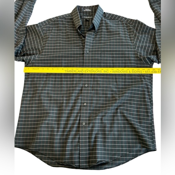 Croft & Barrow Men's Shirt Size Large (16 1/2-17 35-35) Black Plaid Button Front - Picture 10 of 10